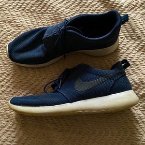 Nike Roshe Run Shoes